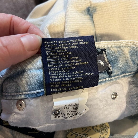 Seven7 | NWT Embellished Denim Shorts - Picture 14 of 15